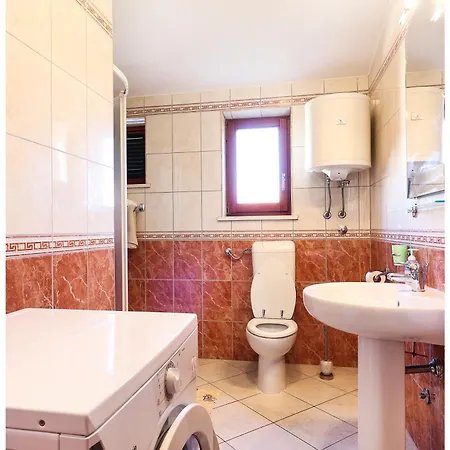 Bruno Apartment *