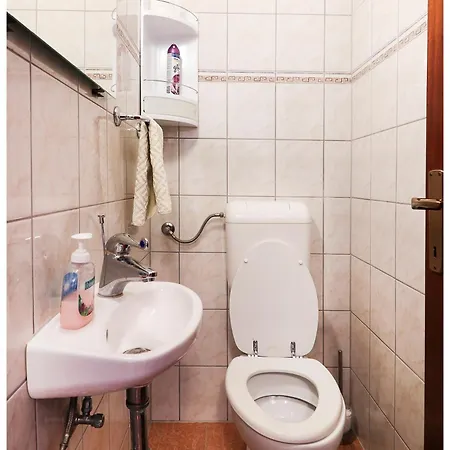 Bruno Apartment