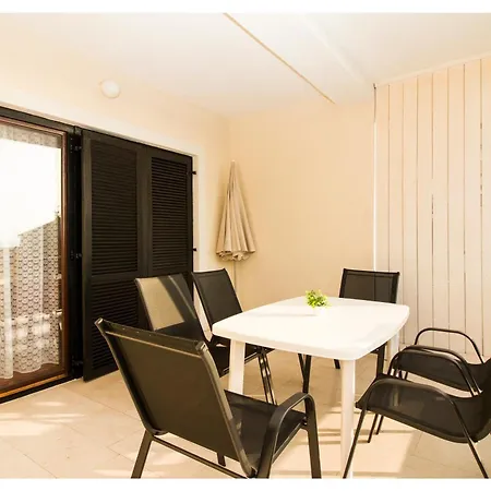 Bruno Apartment
