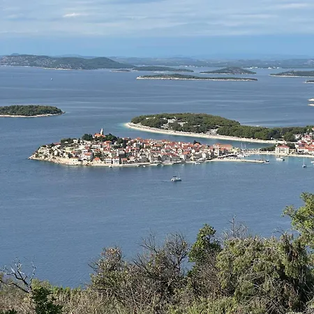 Bruno شقة Primošten