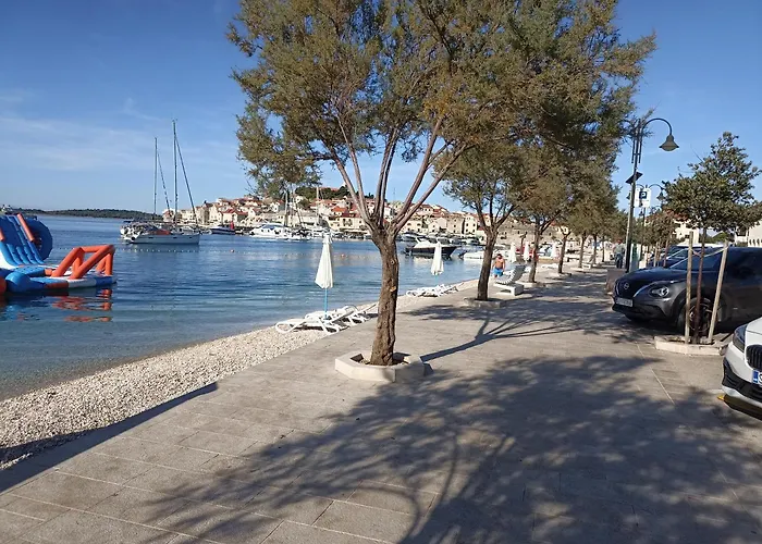 Bruno Apartamento Primošten